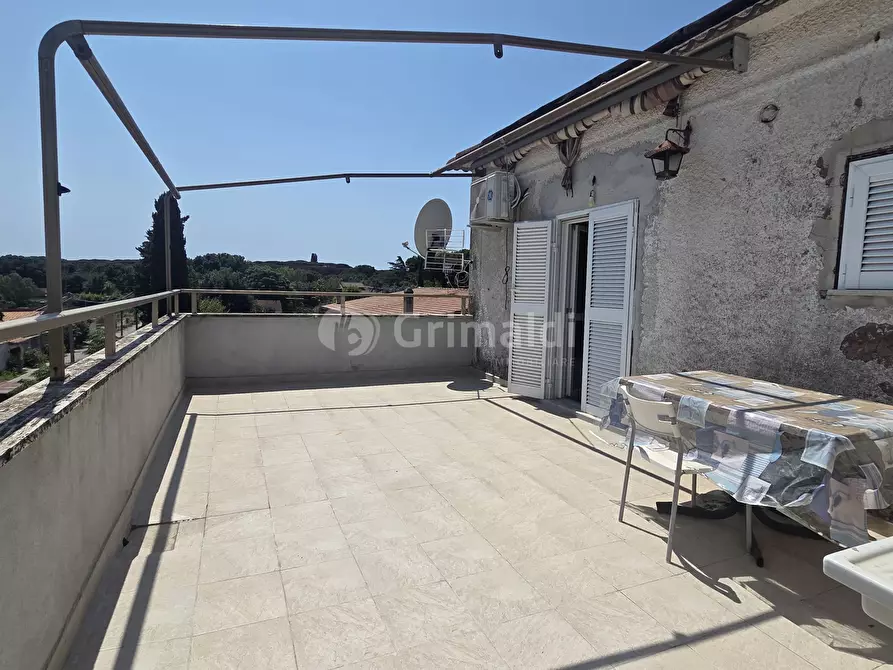 Immagine 14 di Trilocale in vendita  in Via della Lottizzazione 8A a Anzio