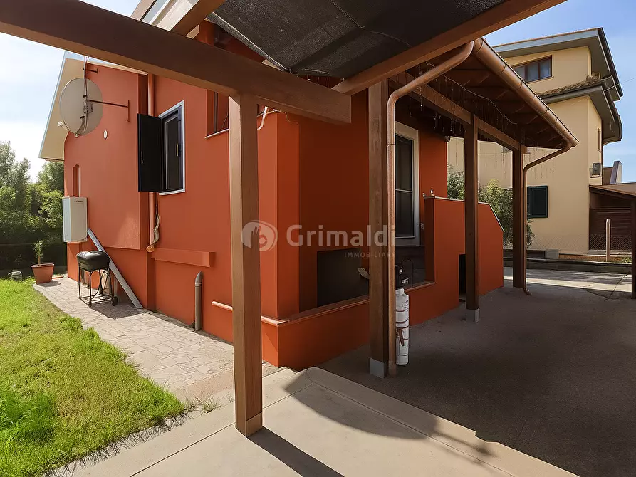 Immagine 4 di Villa in vendita  in Via Sperlonga 18 a Nettuno