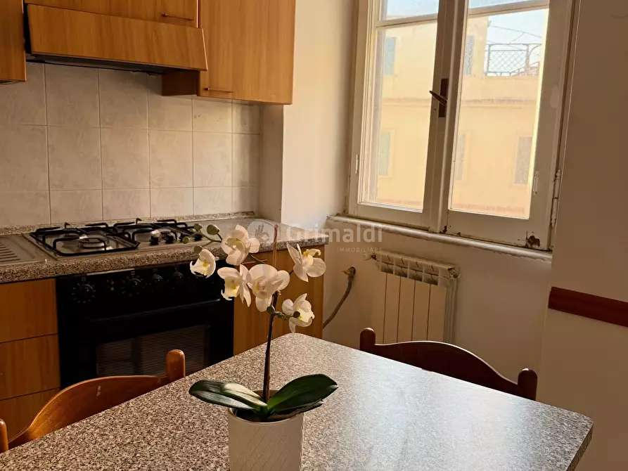 Immagine 3 di Trilocale in vendita  in VIA MAZZINI 14 a Anzio