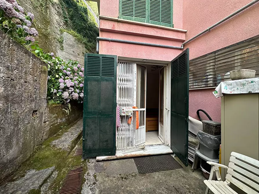 Immagine 13 di Bilocale in vendita  in Via Modena 18 a Lavagna