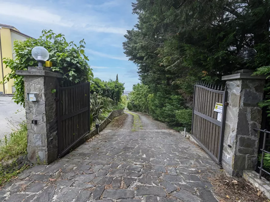 Immagine 37 di Villa in vendita  in Via Novano 8 a Casarza Ligure