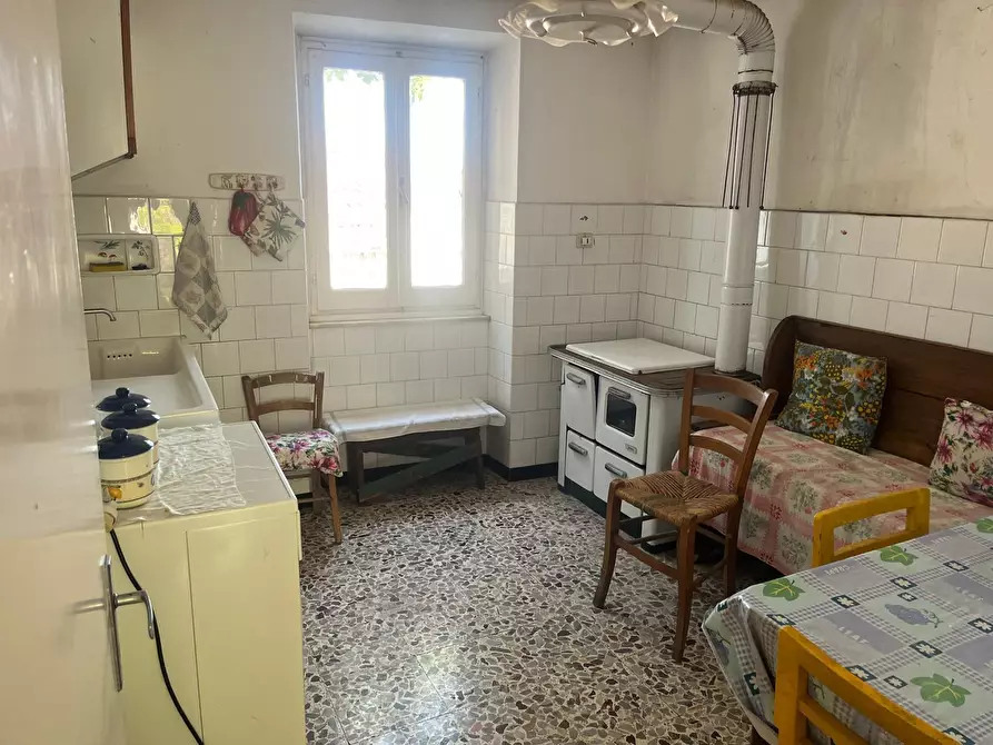 Immagine 10 di Porzione di casa in vendita  in Via IV Novembre 20 a Maissana