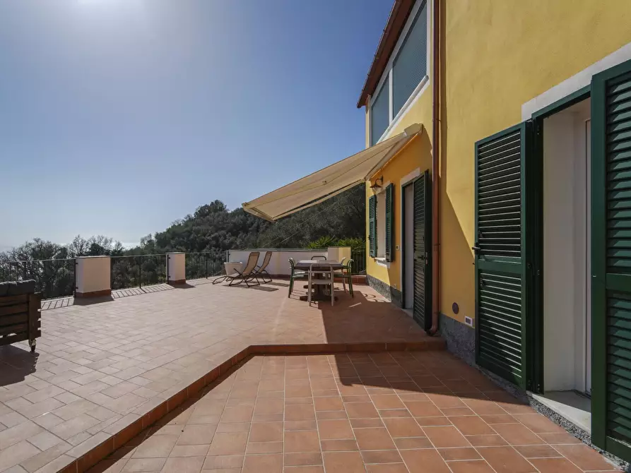 Immagine 15 di Appartamento in vendita  in Via Villa Ginestra 23 a Sestri Levante