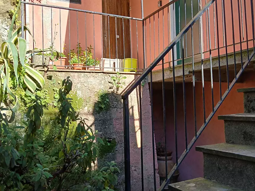 Immagine 9 di Bilocale in vendita  a Vernazza