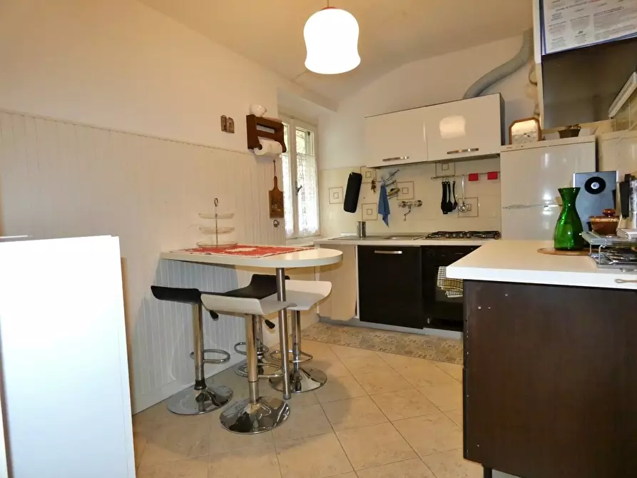 Immagine 6 di Bilocale in vendita  in Via Balicca e Ponterotto 4 a Sestri Levante