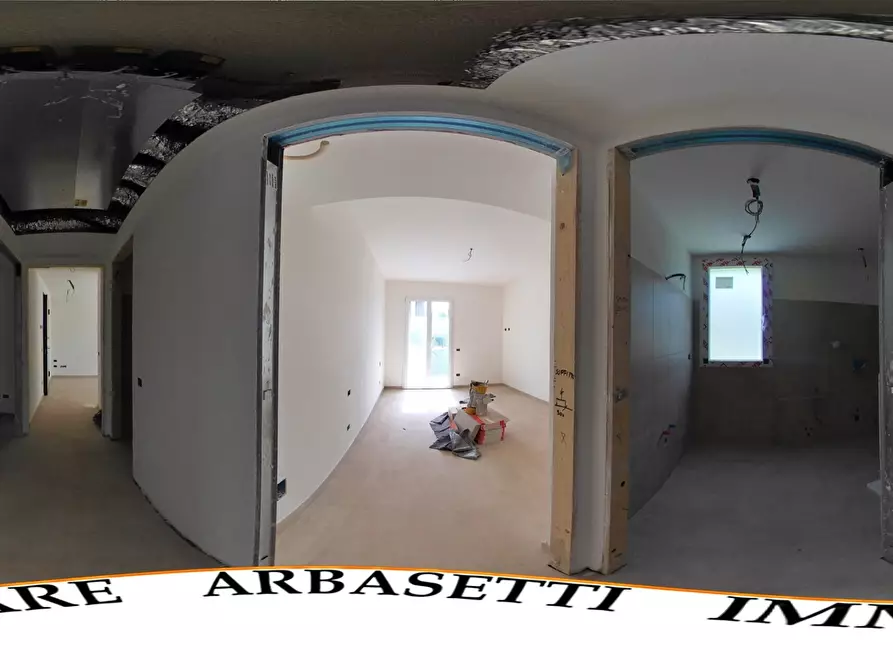 Immagine 39 di Appartamento in vendita  in Via Emilia 16 a Sestri Levante