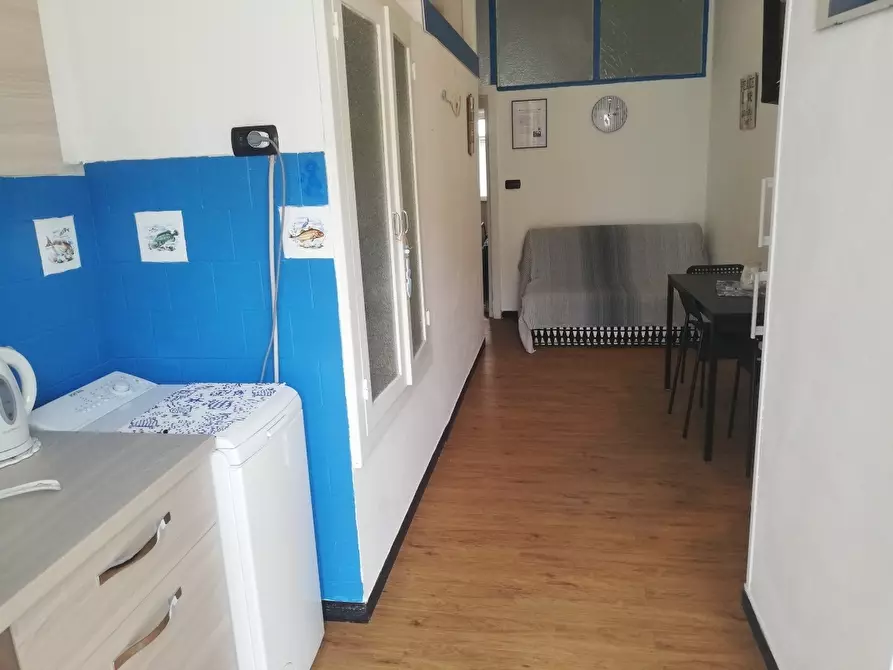 Immagine 6 di Bilocale in vendita  in Via Giuseppe Garibaldi 32 a Sestri Levante