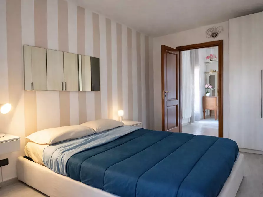 Immagine 13 di Trilocale in vendita  in Via Dell' Oriolino a Livorno