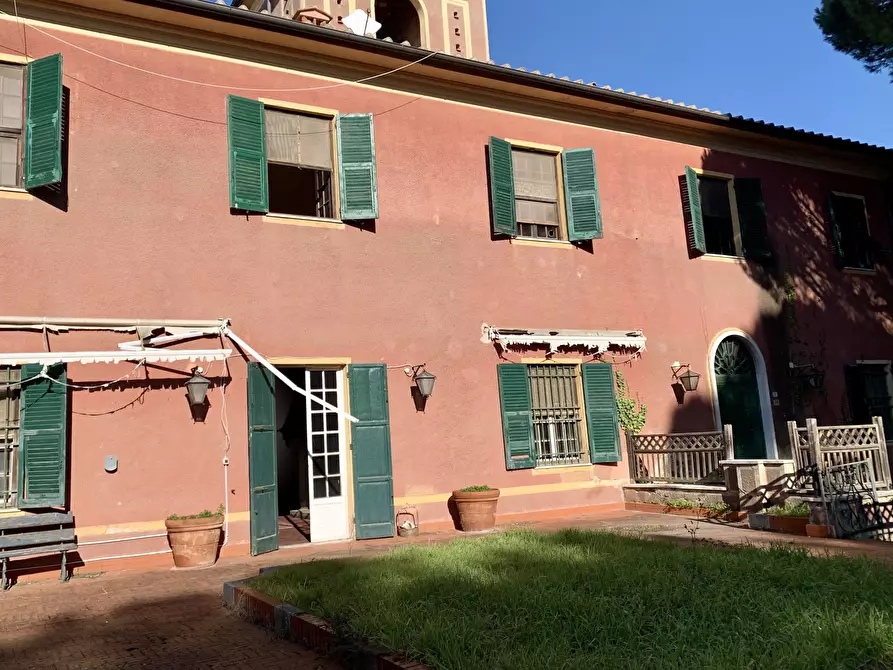 Immagine 17 di Villa in vendita  in Stagno a Collesalvetti