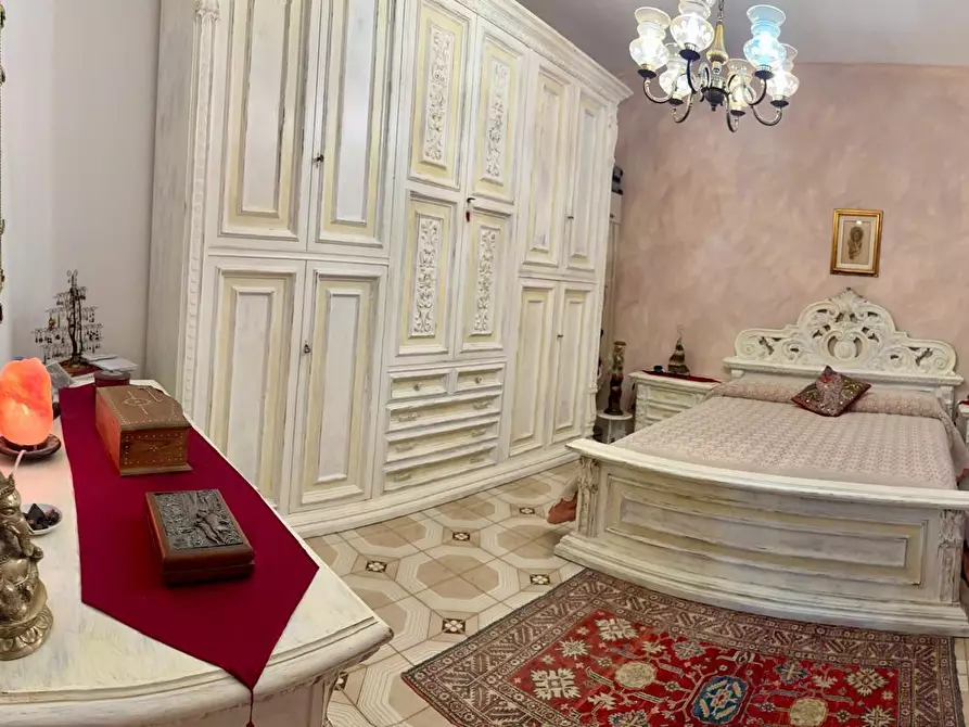 Immagine 12 di Trilocale in vendita  in Borgo Capuccini 179 a Livorno