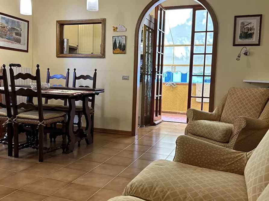 Immagine 29 di Trilocale in vendita  a Rosignano Marittimo