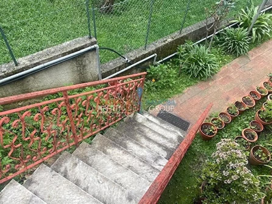 Immagine 6 di Porzione di casa in vendita  in Via San Francesco 11 a Massa