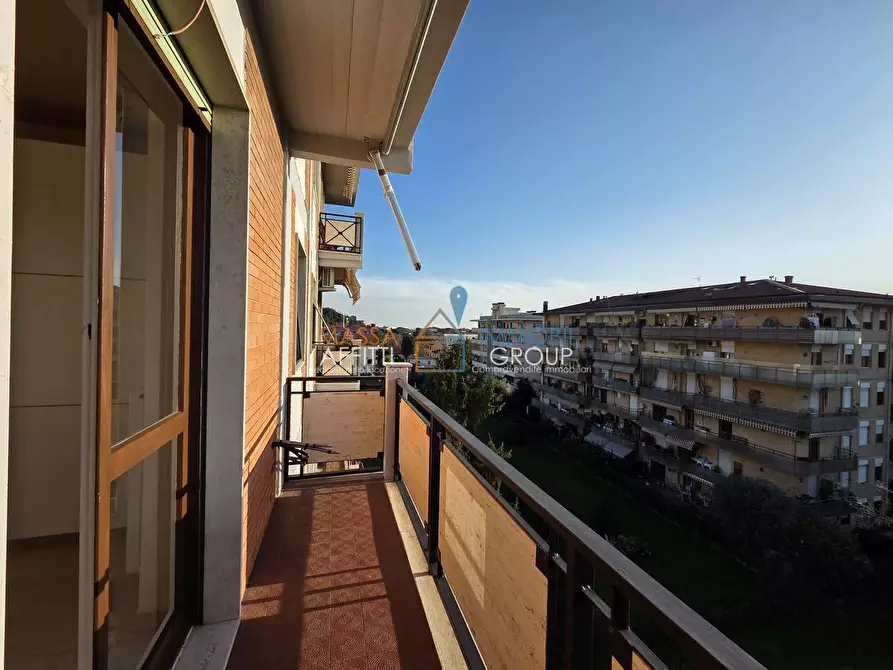 Immagine 16 di Quadrilocale in vendita  in Via Enrico Fermi 19 a Massa