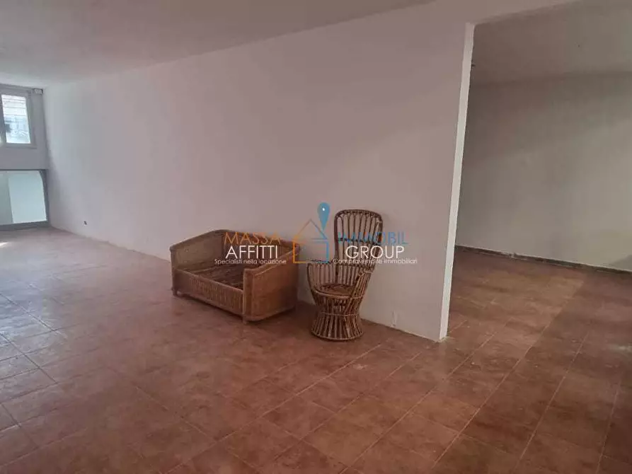 Immagine 15 di Locale commerciale in affitto  in Via Plebiscito 8/A a Carrara