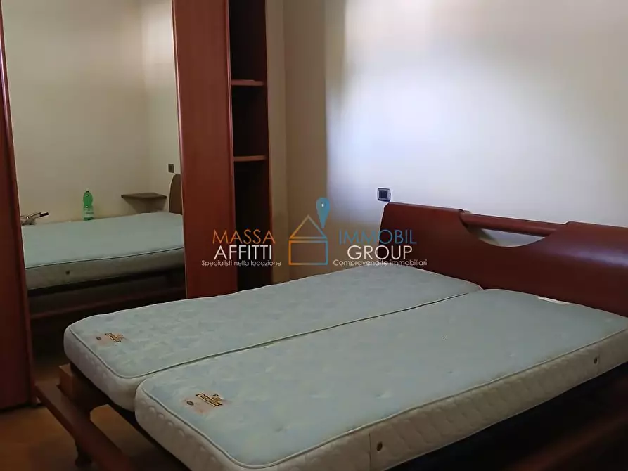 Immagine 7 di Quadrilocale in vendita  in Via XXVII Aprile 6 a Massa