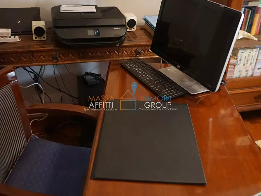 Immagine 38 di Porzione di casa in vendita  in Via Roma 26A a Carrara