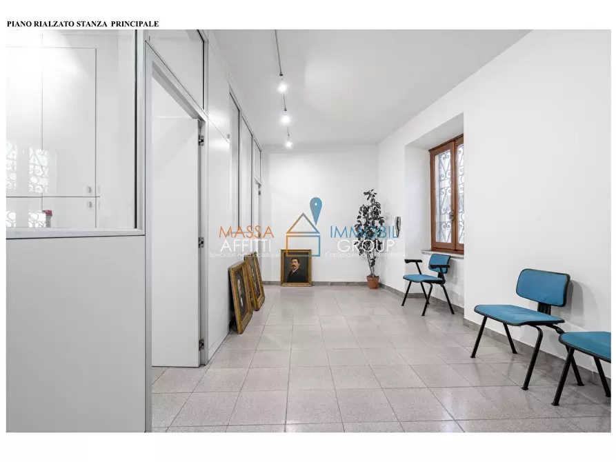 Immagine 4 di Palazzo in affitto  in Via Cairoli 30 a Massa