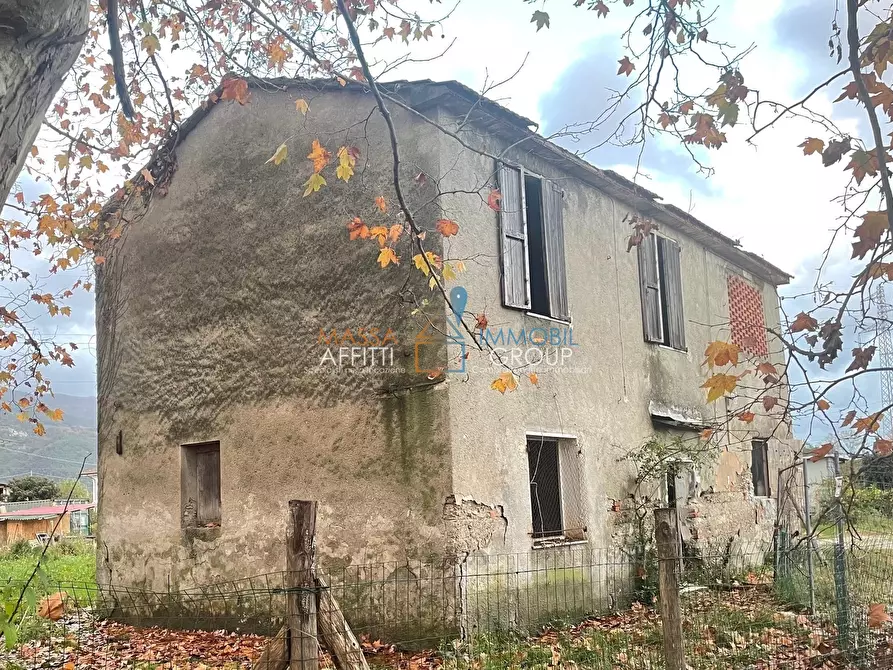 Immagine 9 di Rustico / casale in vendita  in Via San Cristoforo 129 a Massa