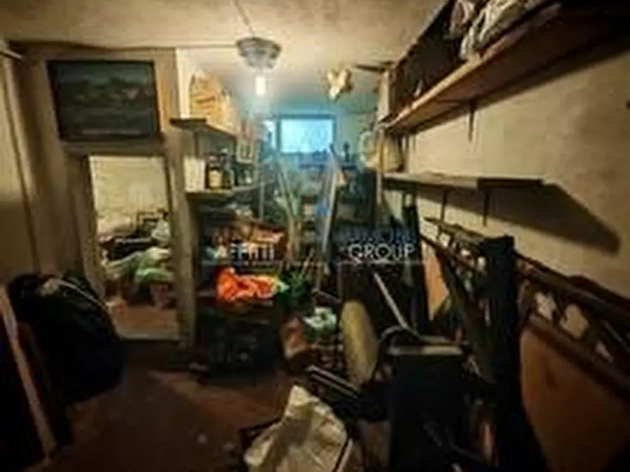 Immagine 27 di Quadrilocale in vendita  in Via Fossone 31 a Massa