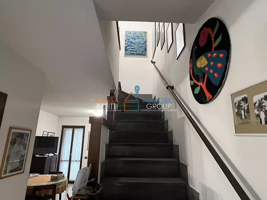 Immagine 25 di Villetta a schiera in vendita  in Via Gioacchino Rossini 14 a Massa