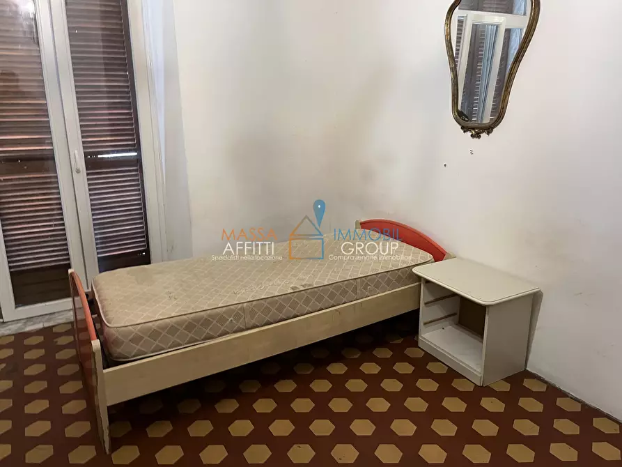 Immagine 17 di Terratetto in vendita  a Massa