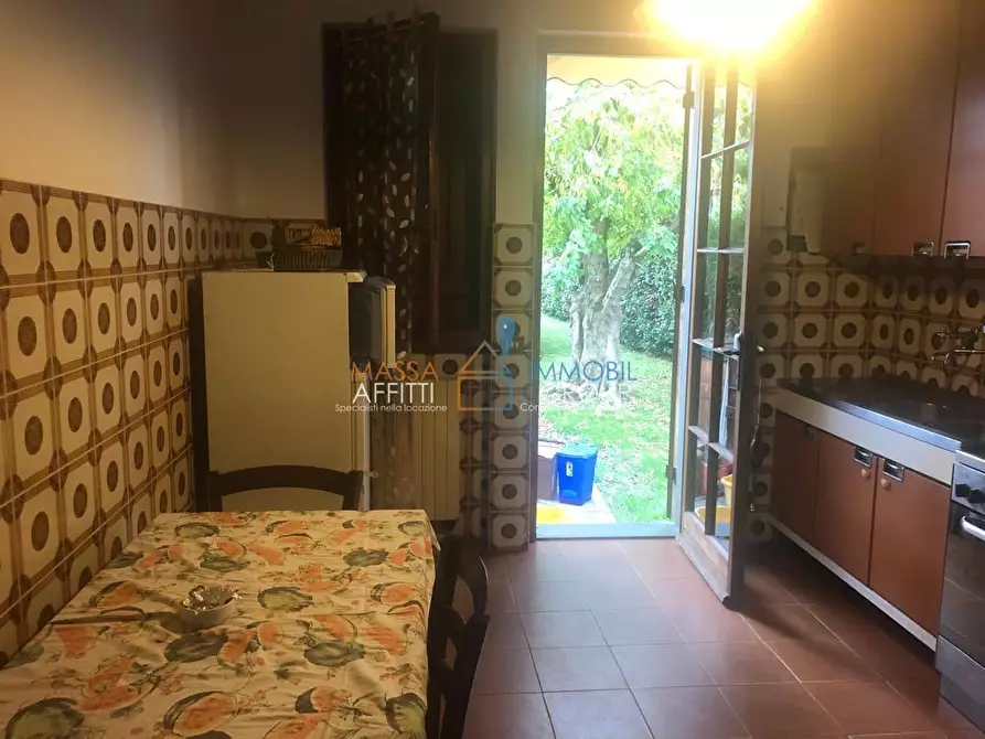 Immagine 9 di Villetta a schiera in vendita  in Via A. Gramsci 95 a Montignoso