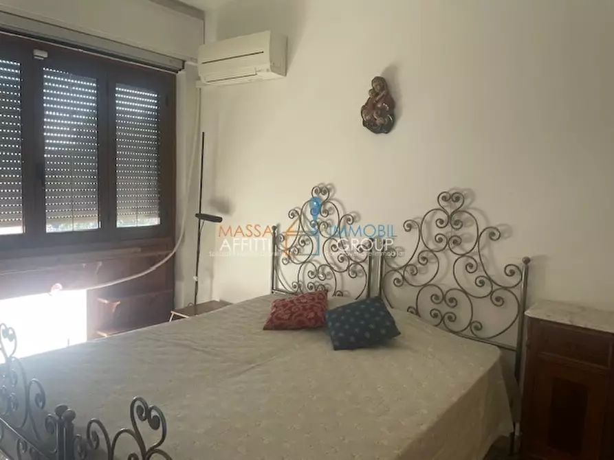 Immagine 13 di Pentalocale in vendita  in Viale Giacomo Puccini 26 a Massa