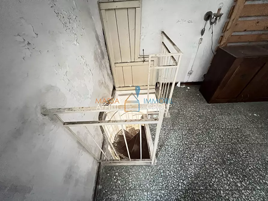 Immagine 12 di Terratetto in vendita  in Via Mura della Rinchiostra Nord 22 a Massa