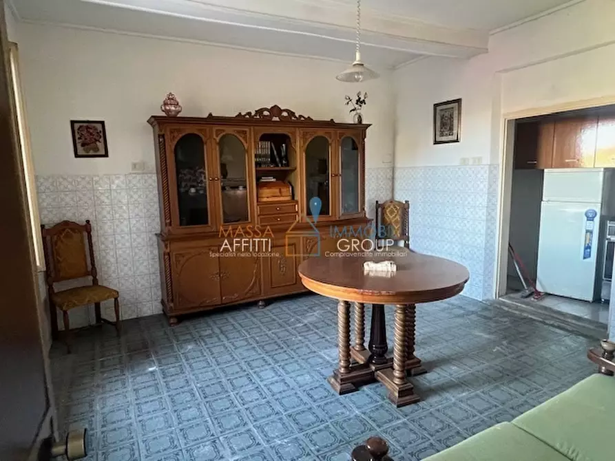 Immagine 4 di Terratetto in vendita  in Via Godola 41a a Massa