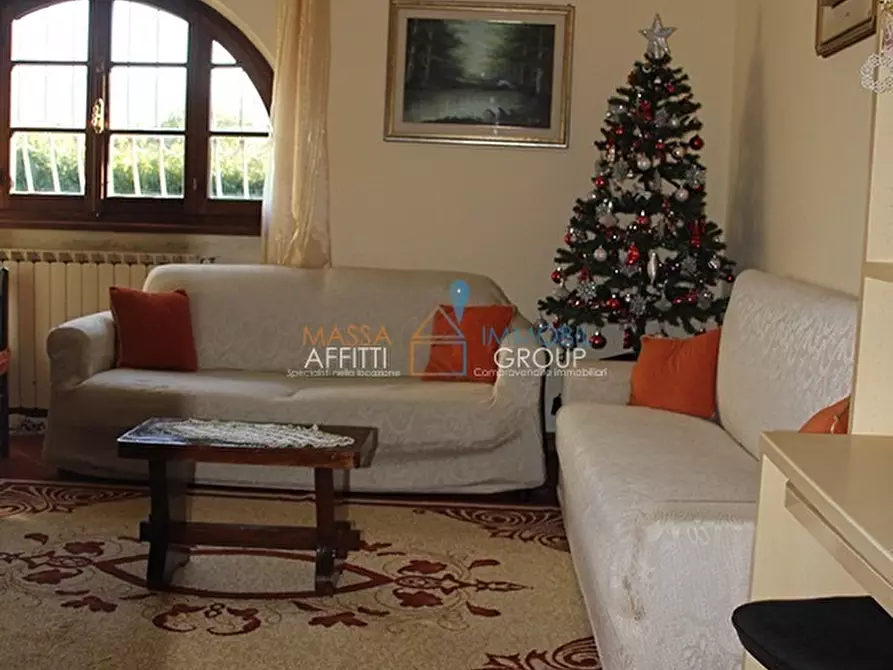 Immagine 8 di Villa in vendita  in Via Romana 2 a Pietrasanta