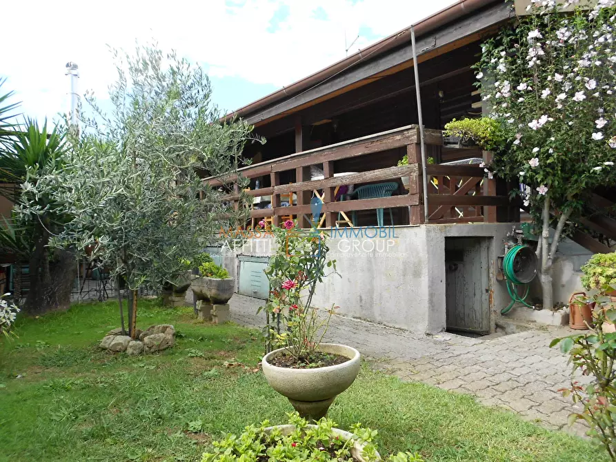 Immagine 31 di Casa indipendente in vendita  in Via Alteta 112 a Massa