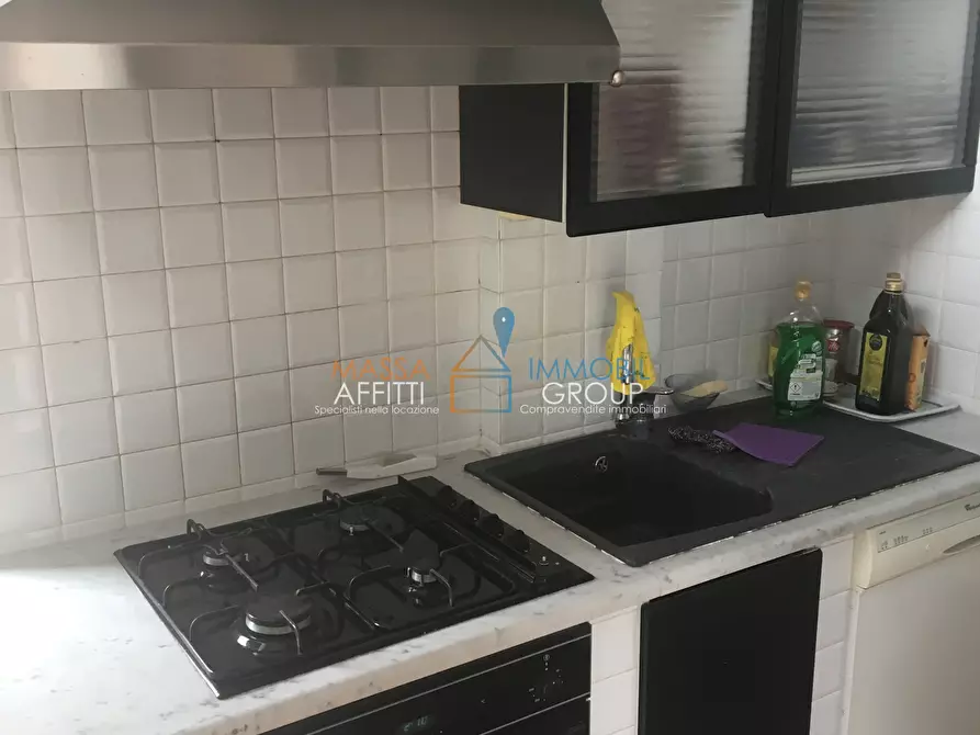 Immagine 5 di Pentalocale in vendita  in Via Eugenio chiesa 17 a Massa