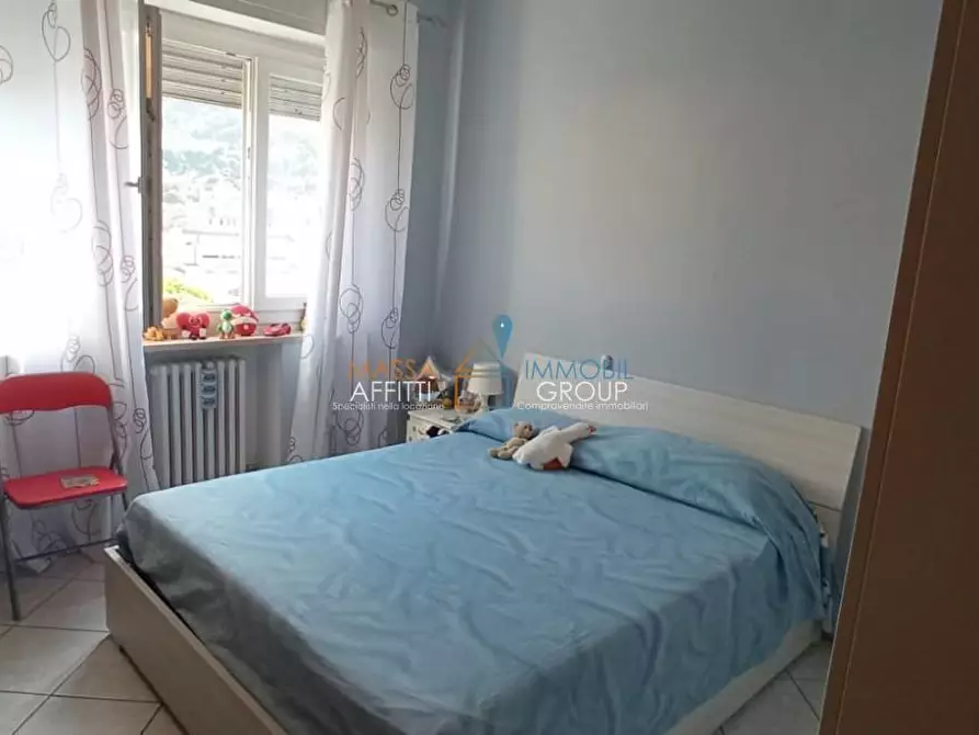 Immagine 12 di Pentalocale in vendita  in Via Democrazia 3 a Massa