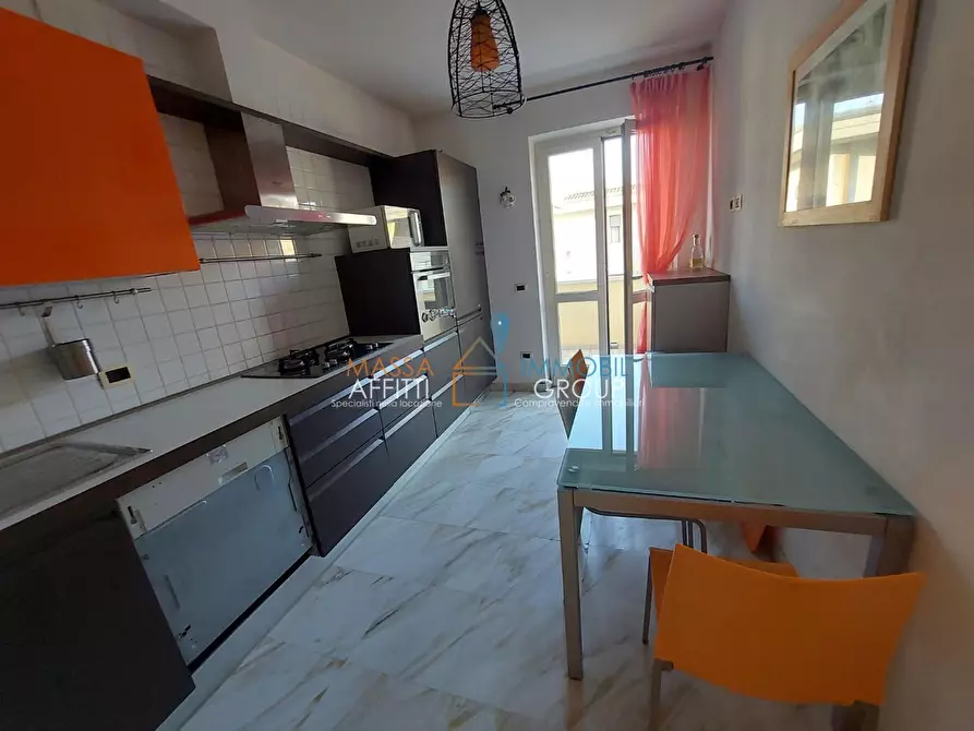 Immagine 8 di Quadrilocale in vendita  in Via Treviso 39 a Massa