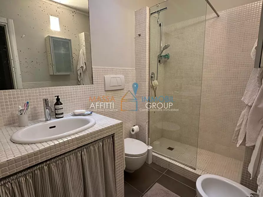 Immagine 8 di Villetta a schiera in vendita  in Via Ronchi 10 a Massa