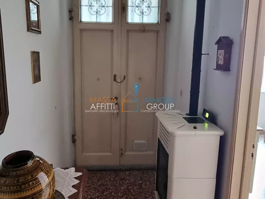 Immagine 19 di Casa indipendente in vendita  in via luigi del mancino 20 a Massa