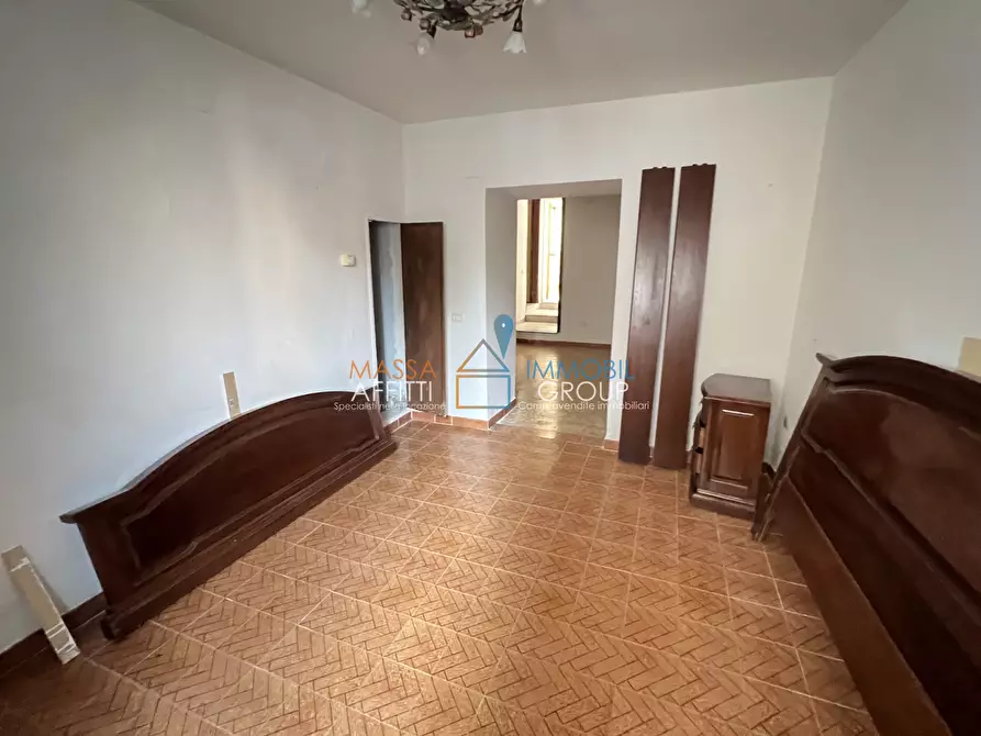 Immagine 17 di Casa semindipendente in vendita  in Via Felice Cavallotti 33 a Massa