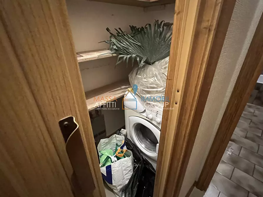 Immagine 23 di Pentalocale in vendita  in Via Galissano 11 a Carrara