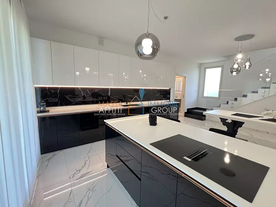 Immagine 15 di Villa in affitto  in Via Vaiana 91 a Pietrasanta