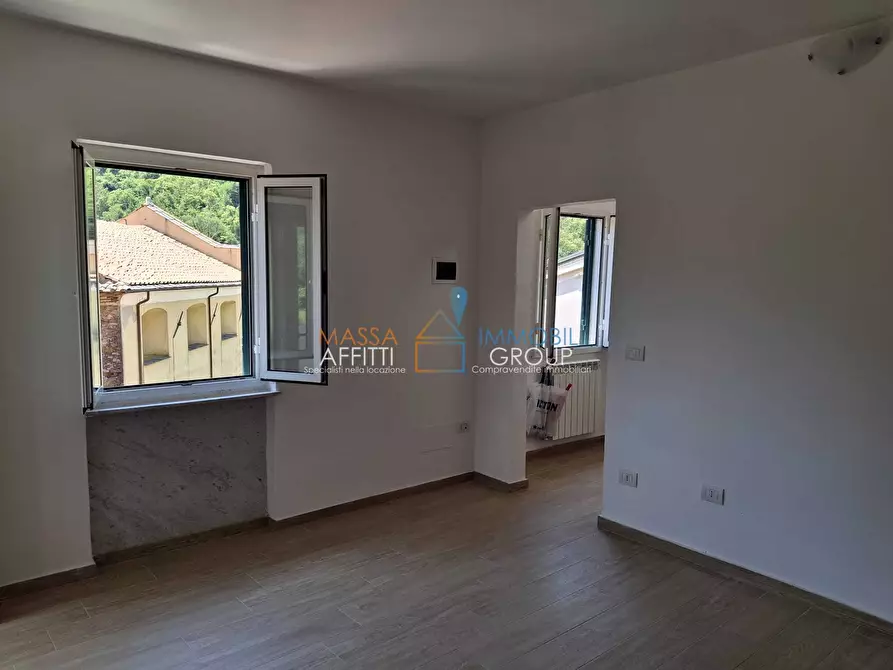 Immagine 6 di Bilocale in vendita  in Via Carlo Cafiero 22 a Carrara