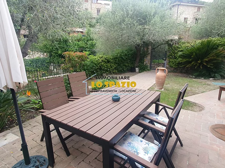 Immagine 25 di Villa in vendita  in via mezzacqua a Andora