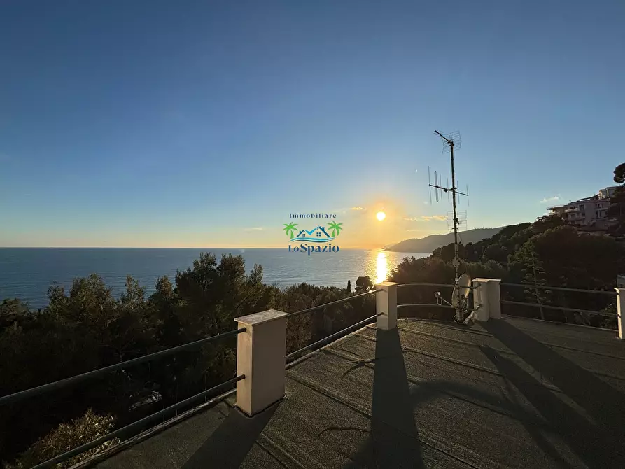 Immagine 8 di Villa in vendita  in via Trinacria 3 a Andora