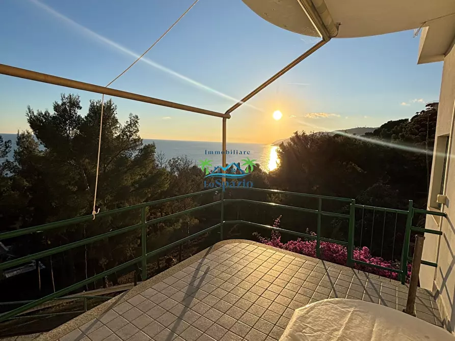 Immagine 49 di Villa in vendita  in via Trinacria 3 a Andora