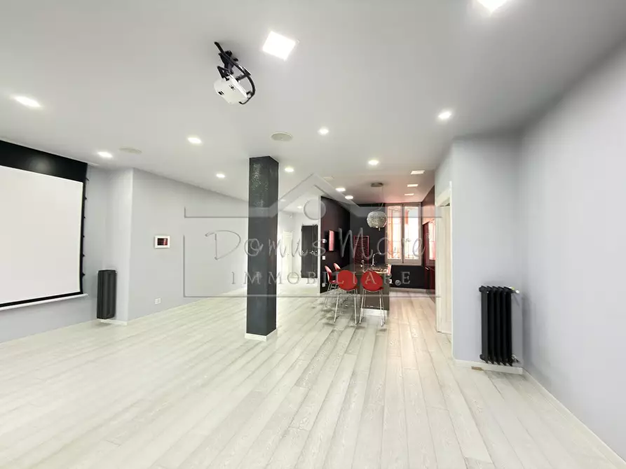 Immagine 10 di Attico in vendita  in Corso Italia 13 a Savona