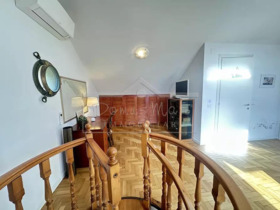 Immagine 40 di Casa indipendente in vendita  in Salvo D'Acquisto 70 a Recco