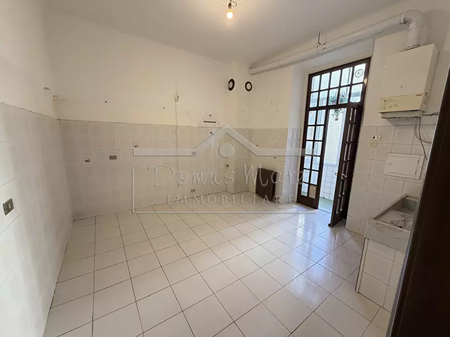 Immagine 22 di Quadrilocale in vendita  a Vado Ligure