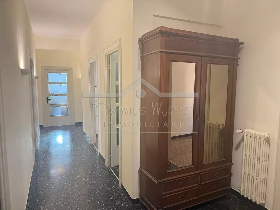 Immagine 7 di Pentalocale in vendita  in Via Orefici 3 a Savona