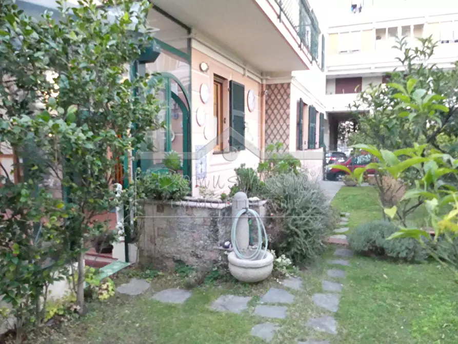 Immagine 26 di Pentalocale in vendita  a Albisola Superiore