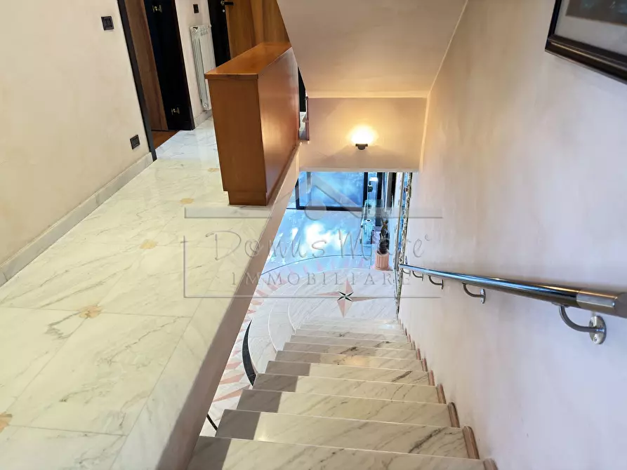 Immagine 50 di Villa in vendita  in Via Bricco del Poggio 32 a Savona