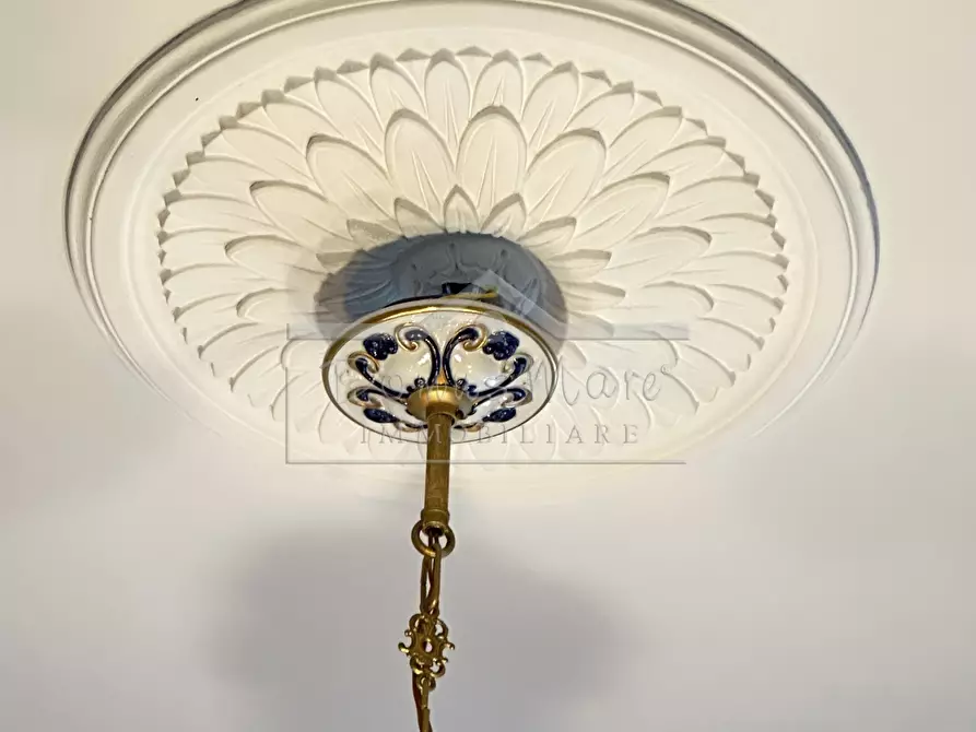 Immagine 41 di Pentalocale in vendita  in Piazza del Popolo 3 a Savona